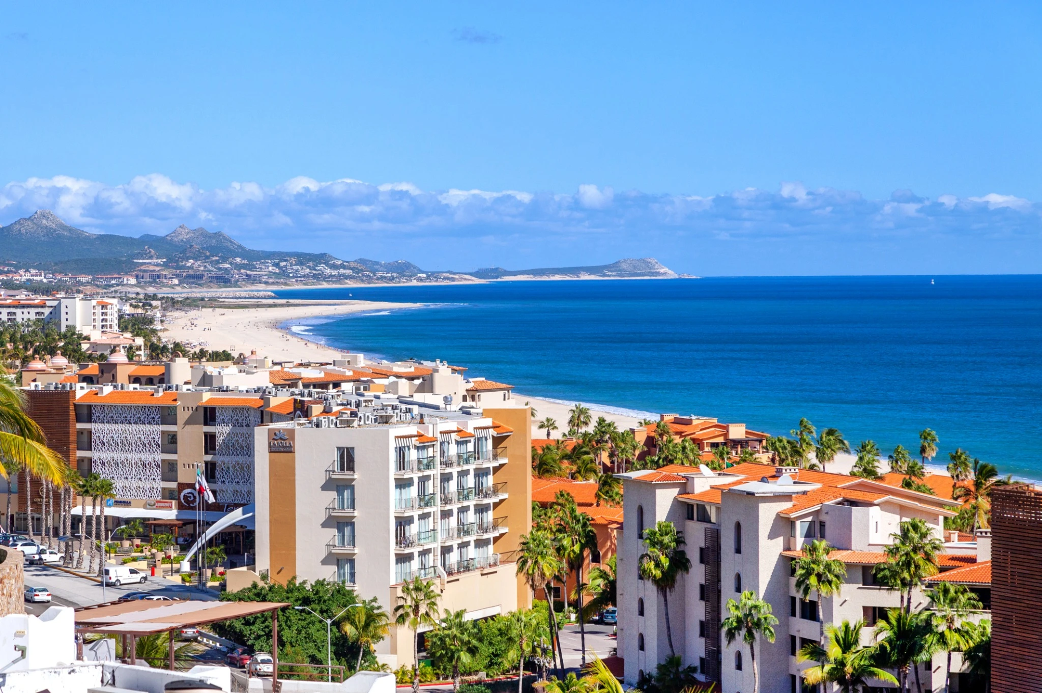 2 br penthouse close to surfing and swimming beaches, excellent view.